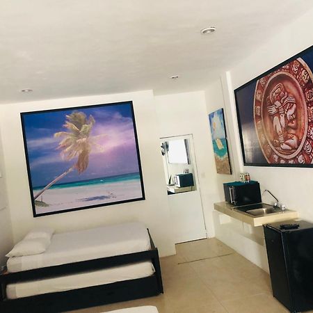 Easy Hotel Playa del Carmen Dış mekan fotoğraf